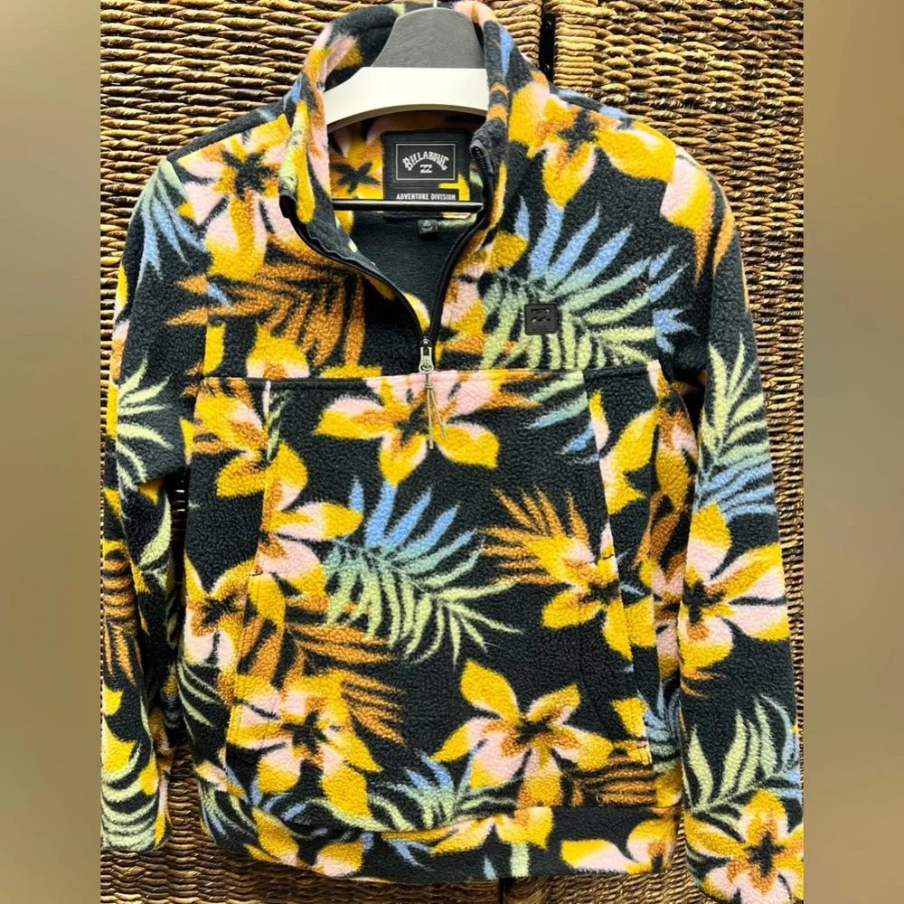 Billabong Adventure Division Fleece w/Pattern,‎ Quarter zip, Womens Medium